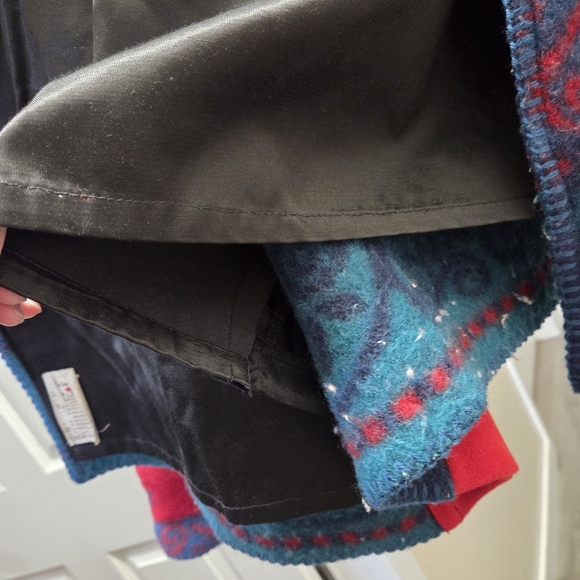 Vintage 100% Wool Scandi Boho Western Jacket | Handmade in Canada - Picture 10 of 11